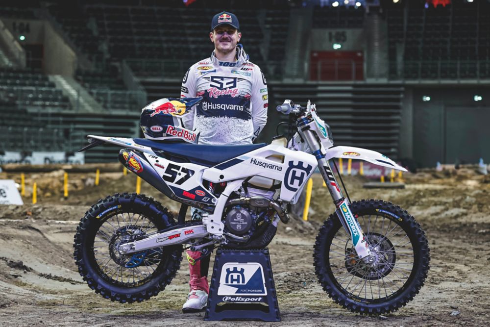 Billy Bolt set for 2026 SuperEnduro World Championship | Husqvarna